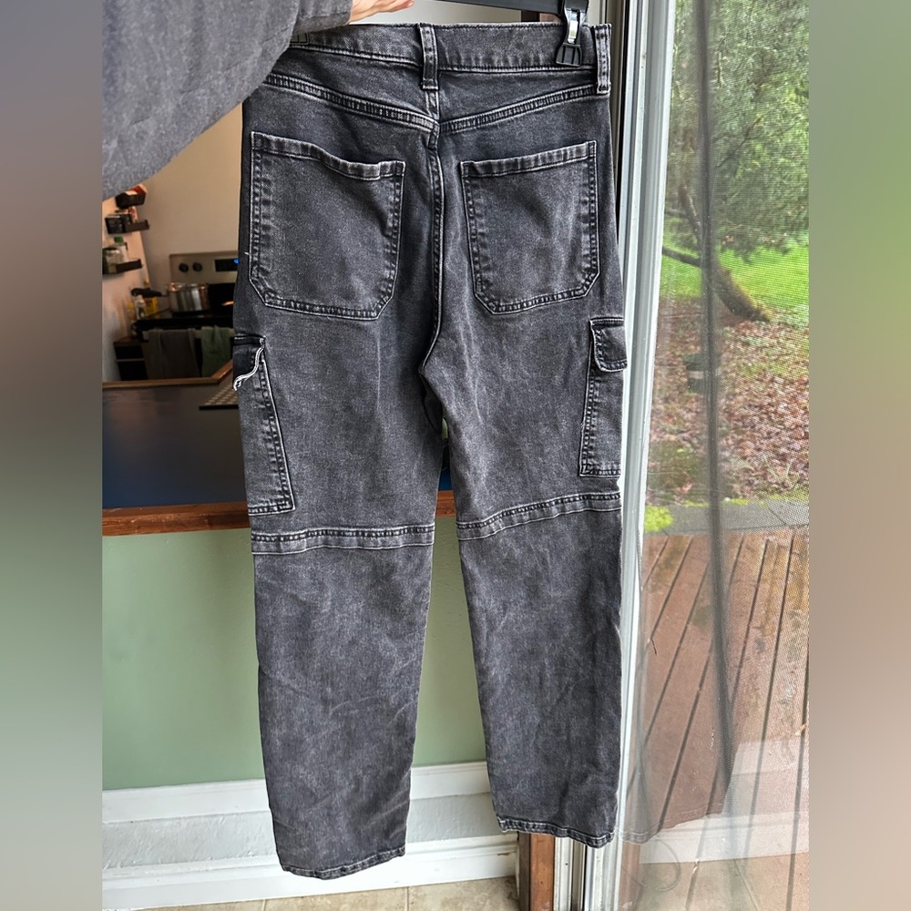 GAP Charcoal Washed Cargo straight leg